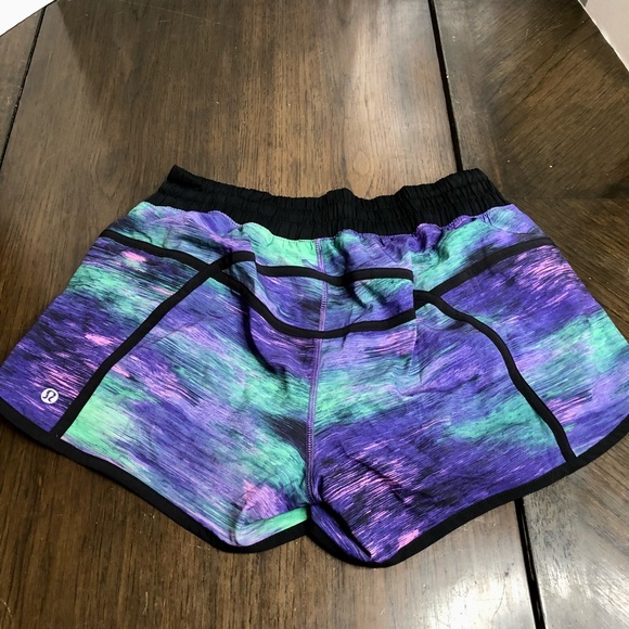 Lululemon trackers size 8 - Picture 3 of 4